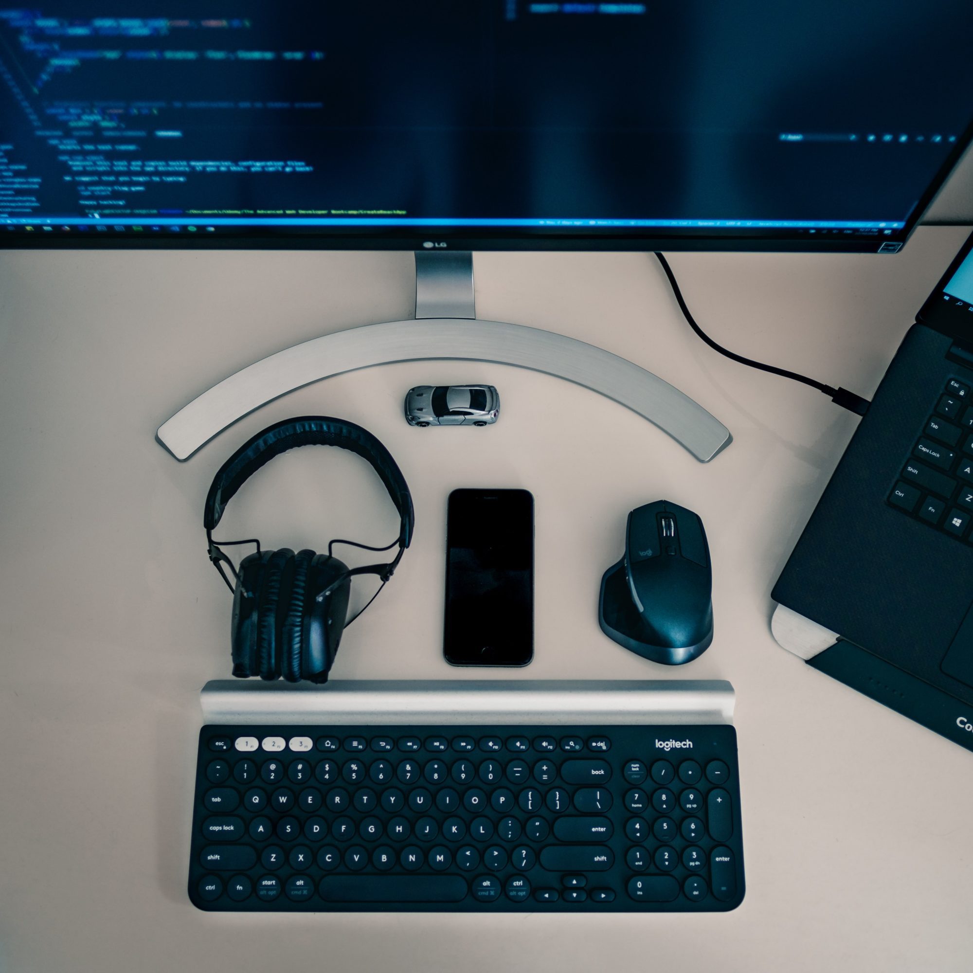 clean desk